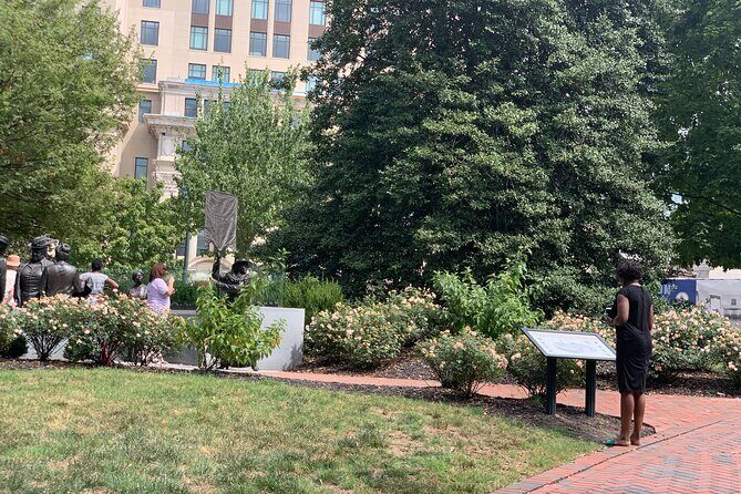 Capitol Steps and Stories Walking Tour - FAQs