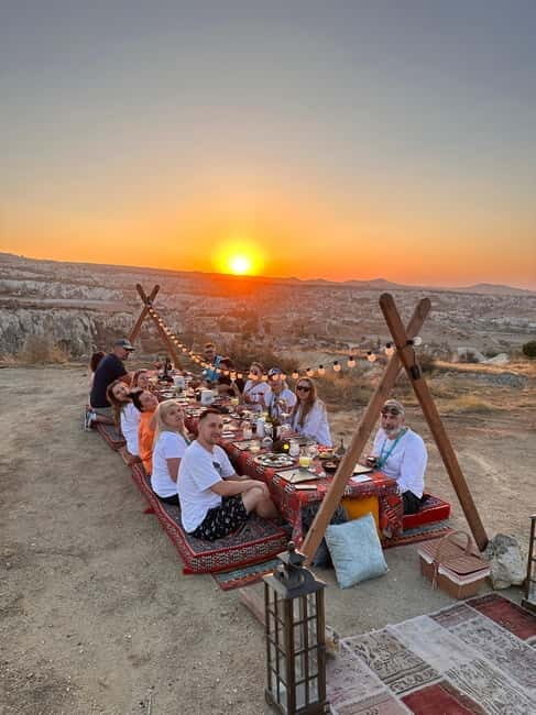 Cappadocia: Barbecue Picnic at Sunset with Transfer - A Scenic Sunset in Cappadocia with a Tasty Twist