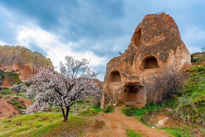 Cappadocia Gems: 3 Days Trip Package with Balloon Ride Option - Who Should Consider This Tour?