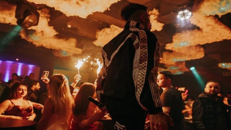 Cappadocia: Guided Bar Crawl with Hotel Pickup and Snack - Key Points