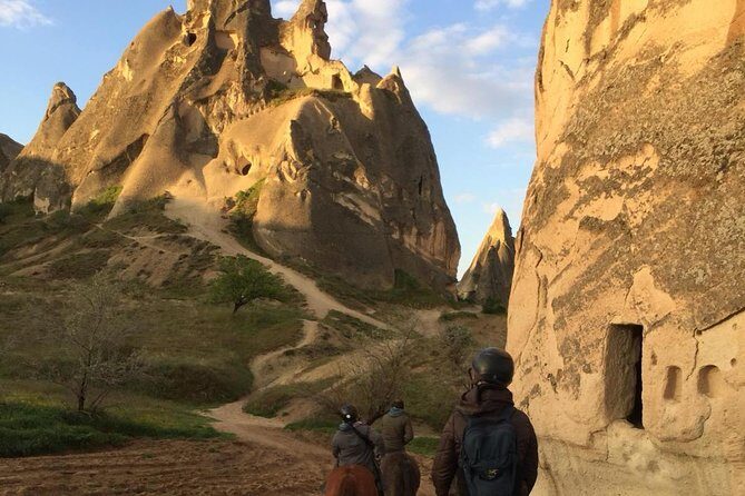 Cappadocia - Horseback Riding in Winter Wonderland - FAQ