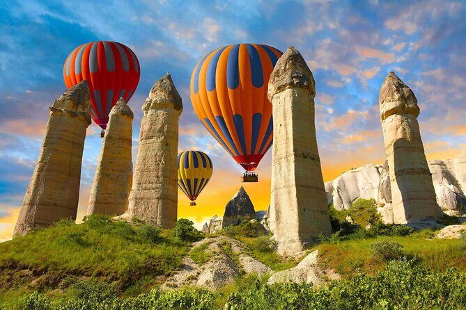 Cappadocia Hot Air Balloon Ride with Transfers - Key Points