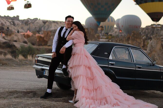 Cappadocia Private Photo Shoot with Flying Dress + Vintage Car - Key Points