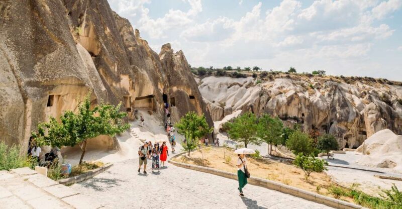 Cappadocia: Red (North) Tour | Small Group - FAQ