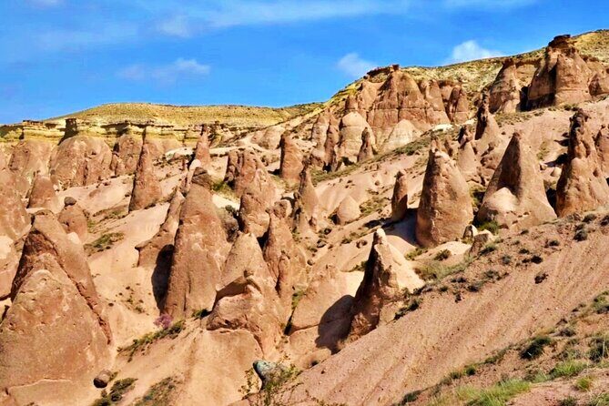 Cappadocia Red Tour (pro guide, transfer incl) - FAQ