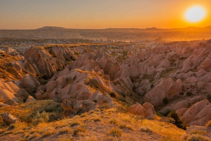 Cappadocia Watching the Sunset With Wine in Red Valley - What Makes This Tour Stand Out