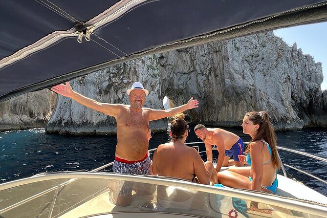 Capri and Blue Grotto Private Boat Tour - Exploring the Itinerary: What You Can Expect