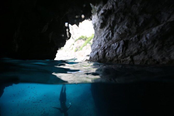 Capri & Blue Grotto Small Group Boat Day Trip from Sorrento - FAQs