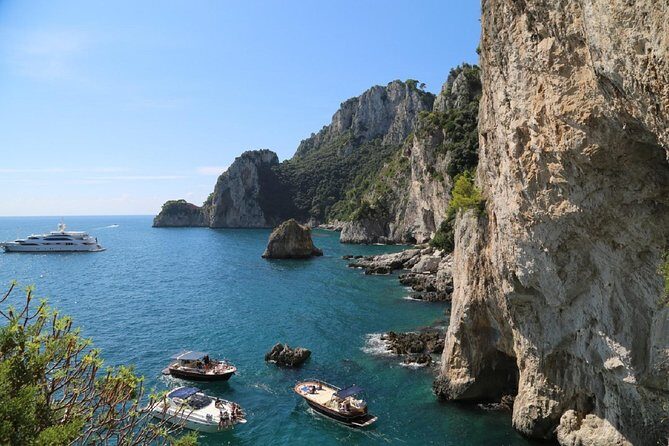 Capri boat tour from Positano with Light Lunch, Drinks & Swim - An In-Depth Look at the Itinerary and What to Expect