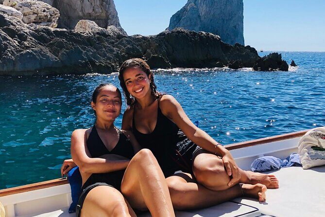 Capri Boat Tour in 4 hours - Discovering Capri from the Water