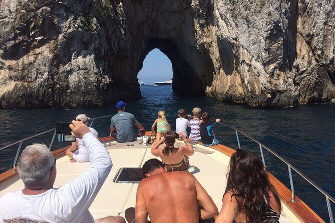 Capri Collective Boat Excursion from Positano - Key Points
