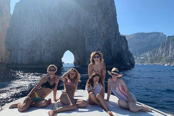 Capri Collective Boat Excursion from Positano - FAQ