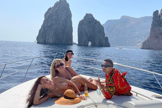Capri Day Tour with 8-Hour Private Boat - Key Points