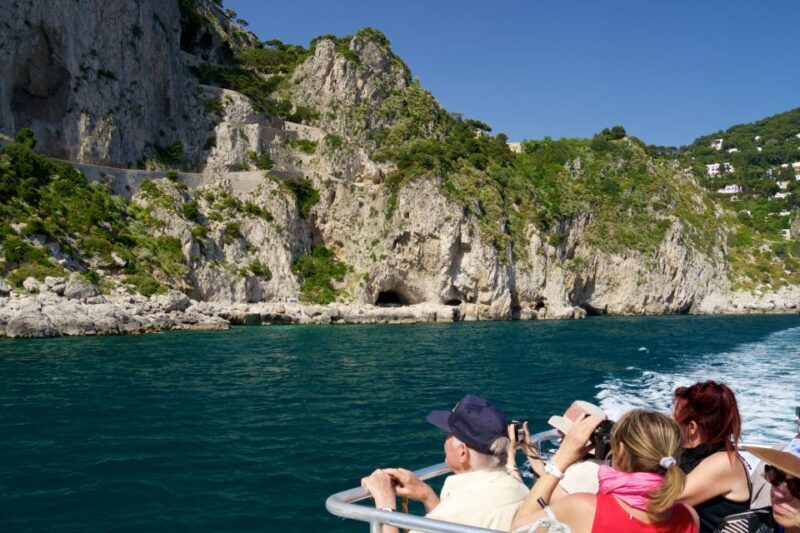 Capri: Guided Island Highlights Boat Tour - Starting Point and Easy Access