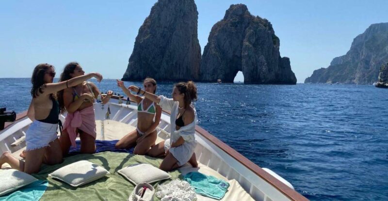 Capri: Island and Grottos Boat Cruise with Snacks and Drinks - Final Thoughts