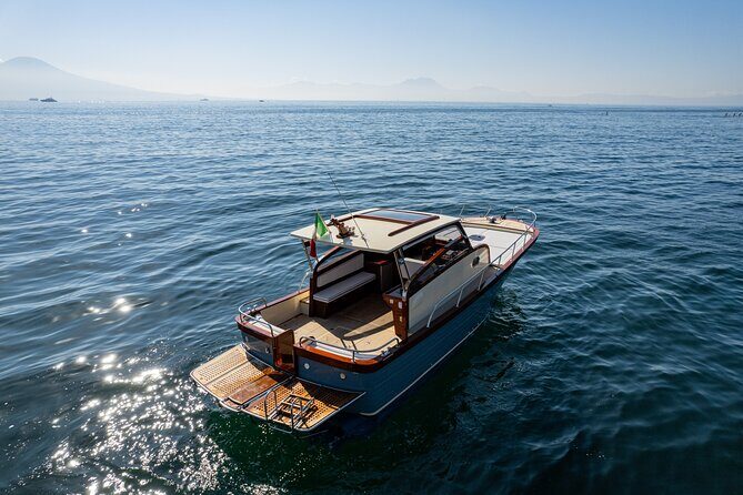 Capri Island in Private Luxury 40 feet Speedboat from Sorrento, Positano, Amalfi, Ravello - Why This Tour Shines