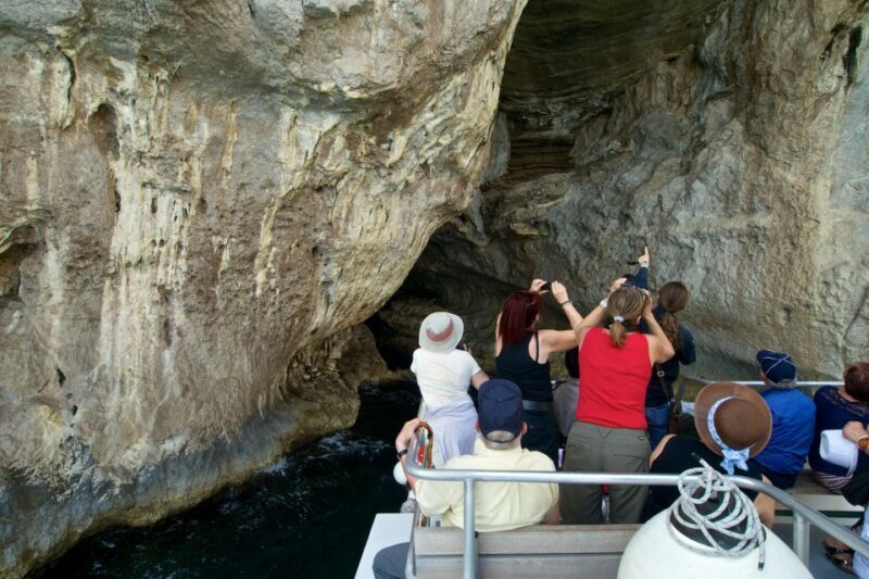 Capri: Island Sightseeing Tour with Blue Grotto Stop - What to Expect from the Tour