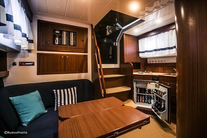 Capri & Positano from Sorrento - Full Day with Classic Gozzo 38ft - FAQs