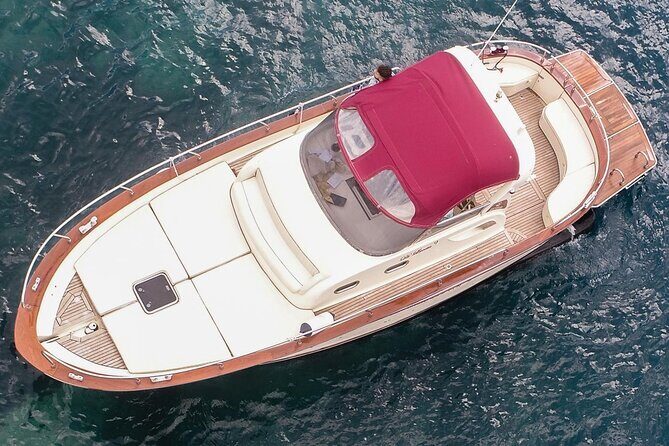 Capri-Positano Private Boat Tour from Sorrento,Positano or Capri - The Itinerary in Detail: What to Expect