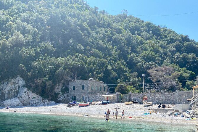 Capri-Positano Private Yacht tour from Sorrento,Positano or Capri - FAQ