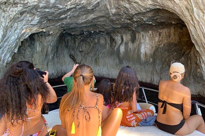 Capri Private all inclusive Boat Tour with City Exploration - A Deep Dive into the Capri Private Boat Tour Experience