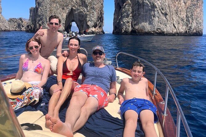 Capri Private Boat Tour from Sorrento - Premium 28ft Boat - An In-Depth Look at the Capri Private Boat Tour