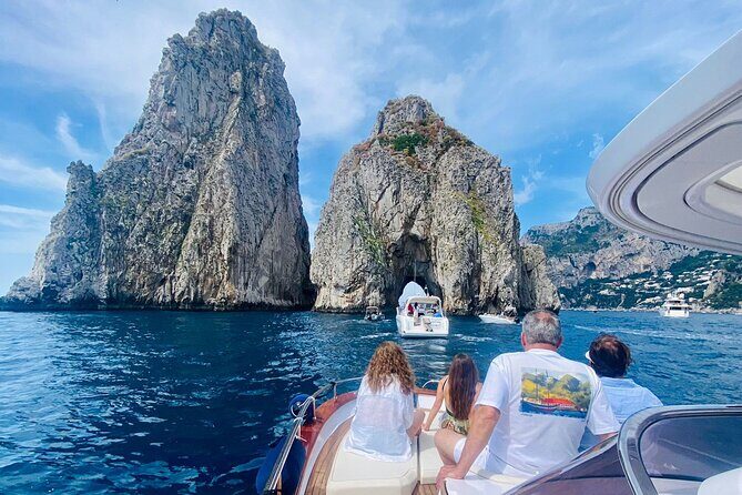 Capri Secret Corners by Private Boat with Local Skipper - Exploring the Itinerary: What You Can Expect