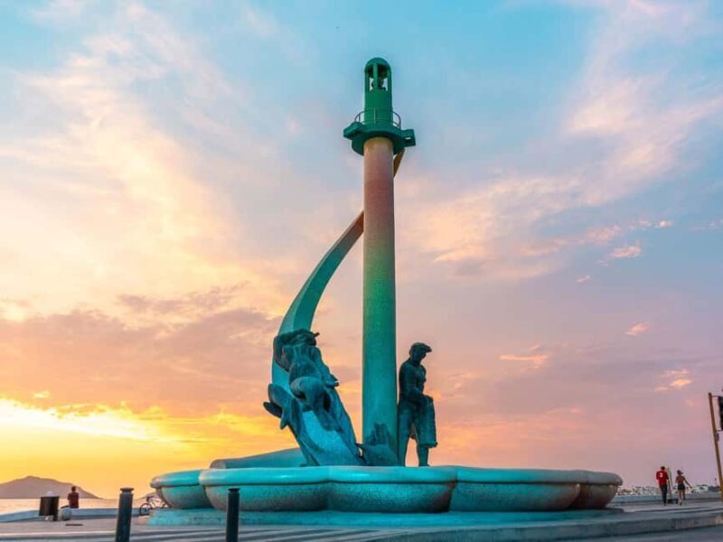 Car and walking tour of Mazatlán - The Sum Up