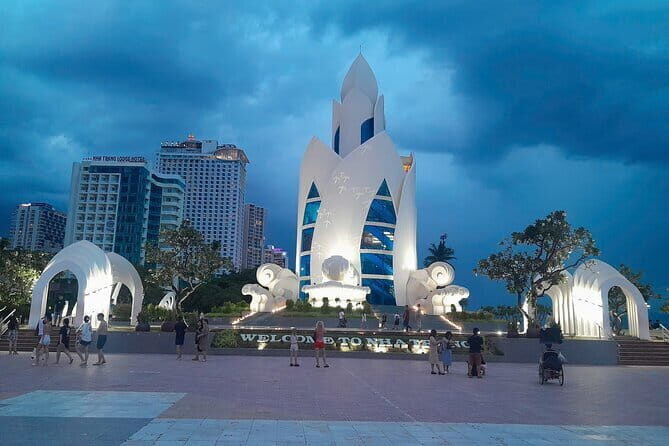 Car Hire & Driver: Half-day Da Nang City from Hoi An - Is This Tour Right for You?