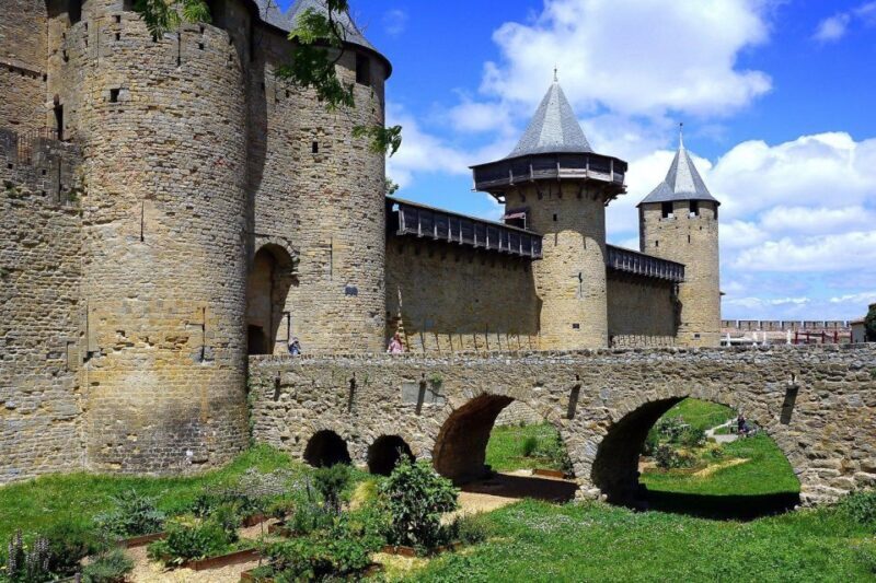 Carcassonne: Private Guided Tour of the Medieval Fortress - Exploring Carcassonne’s Medieval Charm