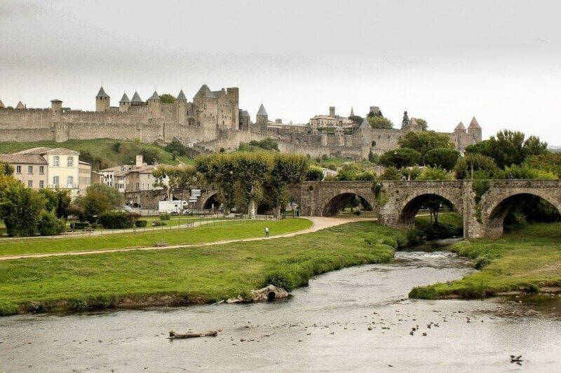 Carcassonne: Private Guided Tour of the Medieval Fortress - Practical Details & Considerations