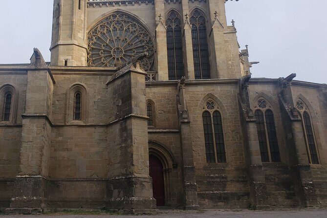 Carcassonne 's Medieval Walls: A Self-Guided Tour - Practical Aspects: Accessibility and Convenience