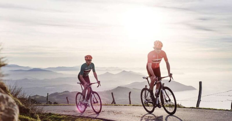 "CARESSING THE SEA" Road cycling guided tour. - An In-Depth Look at the "Caressing the Sea" Bike Tour