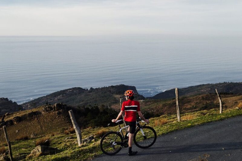 "CARESSING THE SEA" Road cycling guided tour. - FAQs