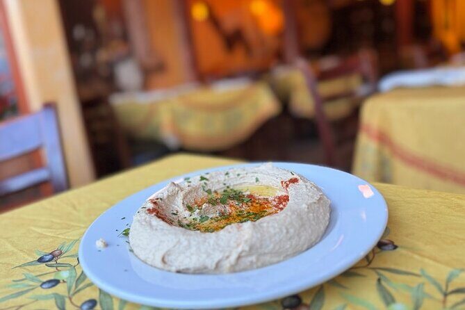 Carmel By the Sea Authentic Walking Food Tour with 5 Dishes - Introduction to Carmel’s Charm Through Food and Art