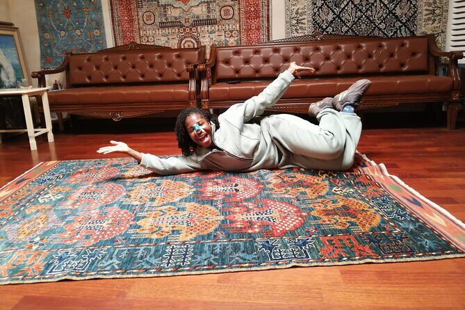 Carpet Shopping Adventure at Istanbul Historic Carvansarai - Key Points