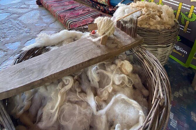 Carpet Weaving Art Lessons & Experience - FAQs