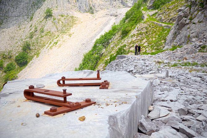 Carrara: Exclusive Marble Cave Tour Adventure in a 4x4 - Lardo di Colonnata Tasting
