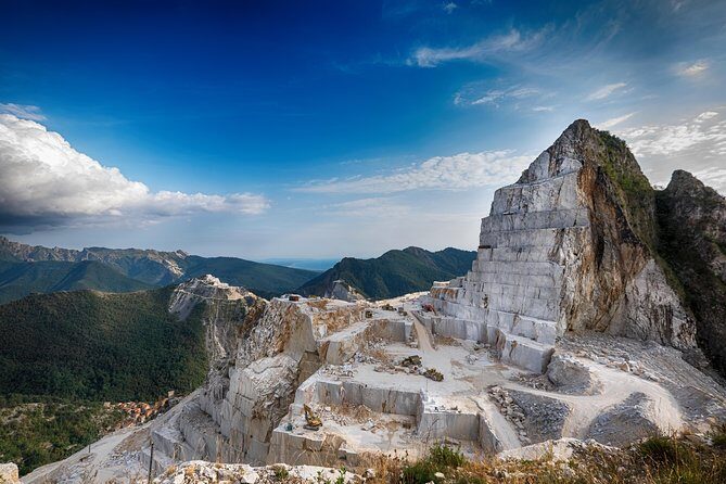 Carrara Marble Quarries Tour by Land Rover - Key Points