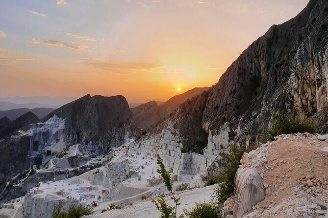 Carrara Marble Tour by van from Lucca or Pisa - FAQ