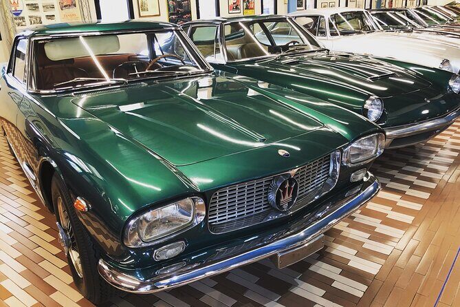 Cars&Food: Lambo, Ferrari, Parmigiano, Balsamic, PrivateTransport - Who Will Love This Tour?