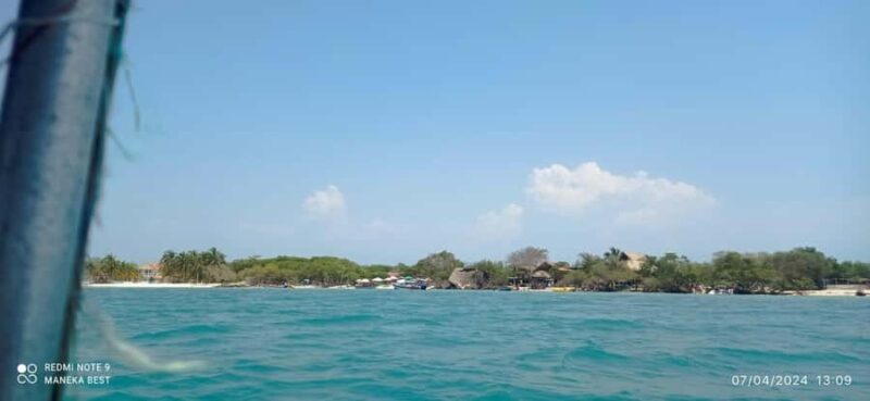 Cartagena: 5 ISLANDS by speedboat with SNORKELING & LUNCH - The Sum Up