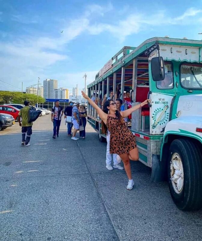 Cartagena: Panoramic City Tour, Monuments, Walls, Castle - Starting Point and Logistics