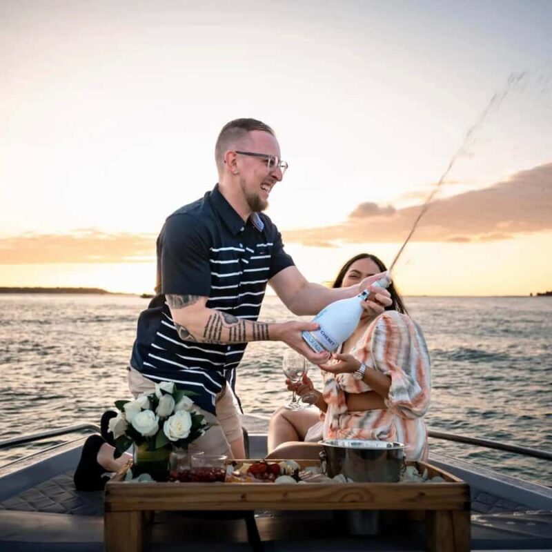 Cartagena: Private Sunset and Night Boat Tour - Key Points