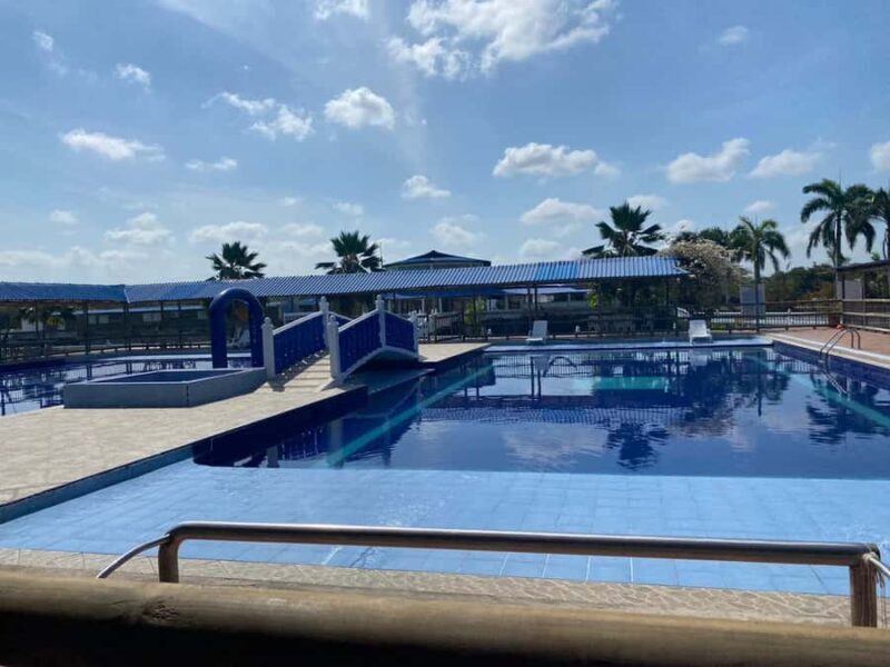 Cartatgena: Volcan Del Totumo + Almuerzo En Hotel VIP - FAQ