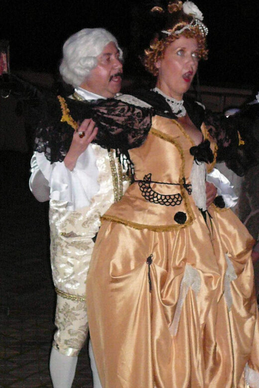 Casanovas Tour: Baroque District Dresden With Wine - Exploring Dresden’s Baroque District with a Charismatic Guide