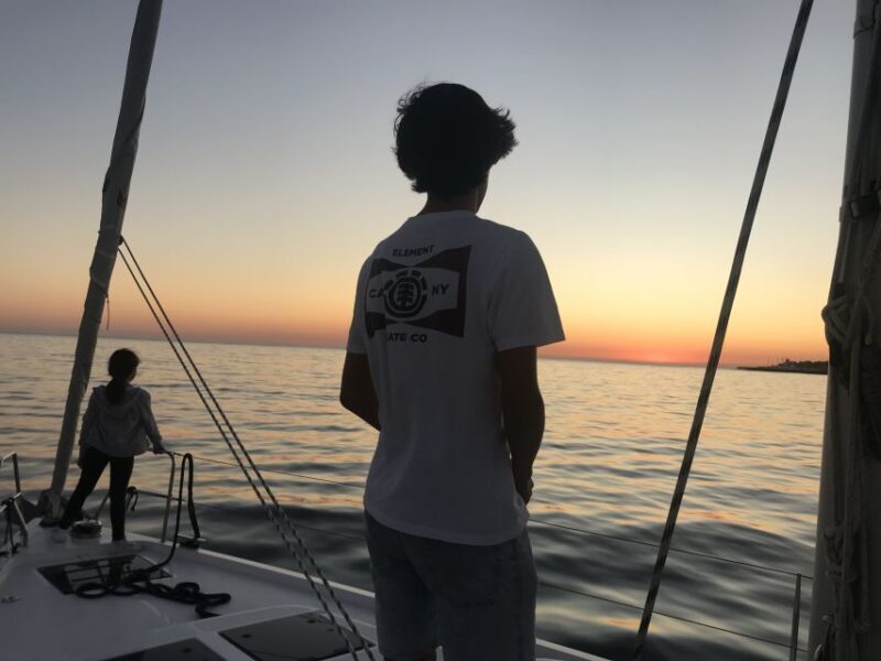 Cascais: 2-Hour Private Luxury Sunset Cruise with a Drink - Frequently Asked Questions