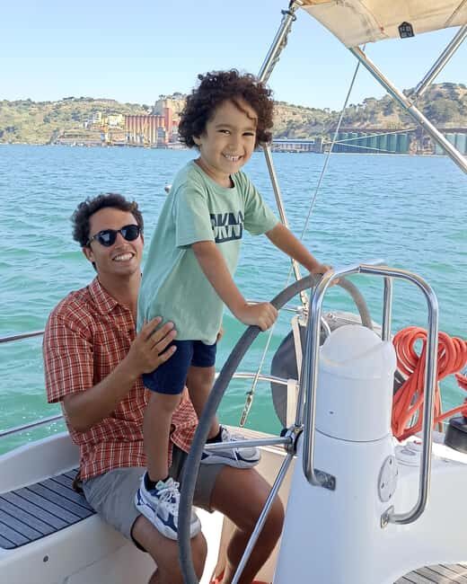 Cascais: Lisbon Morning Breeze Sailing Tour, Thursday - Detailed Breakdown of the Itinerary