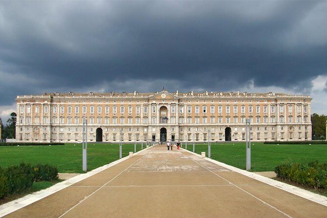Caserta Royal Palace & Gardens Small Group Tour with Shuttle - What You Can Expect at Each Stop