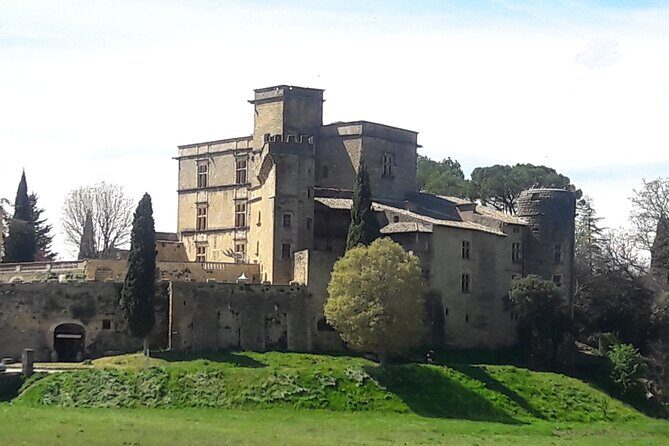 Cassis & Luberon from Aix-en-Provence - Who Should Consider This Tour?